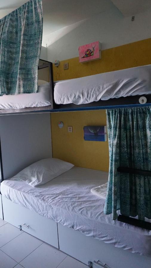 Oyster Hostel Веракруз Екстериор снимка