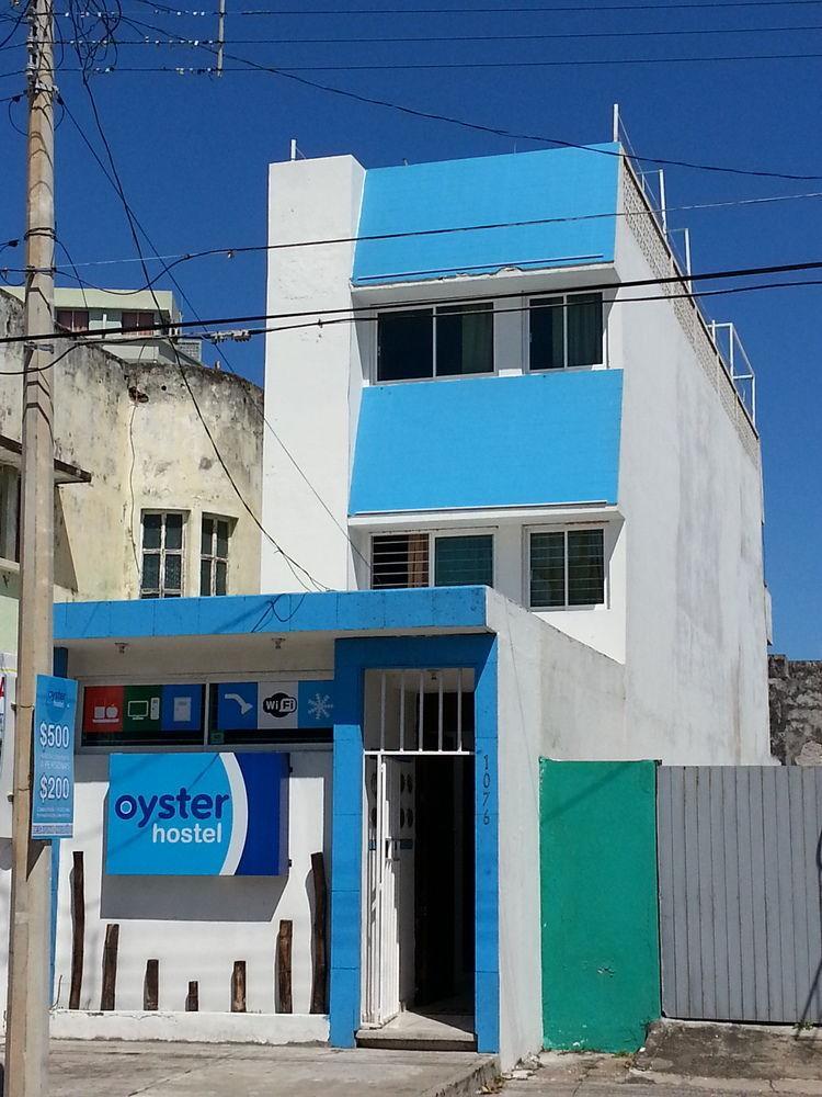 Oyster Hostel Веракруз Екстериор снимка